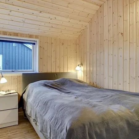 Domi - 1-2km From The Sea By Interhome *