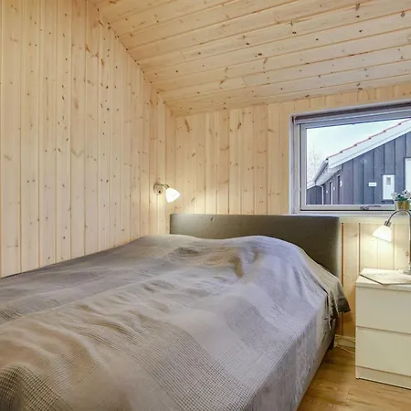 Domi - 1-2km From The Sea By Interhome *