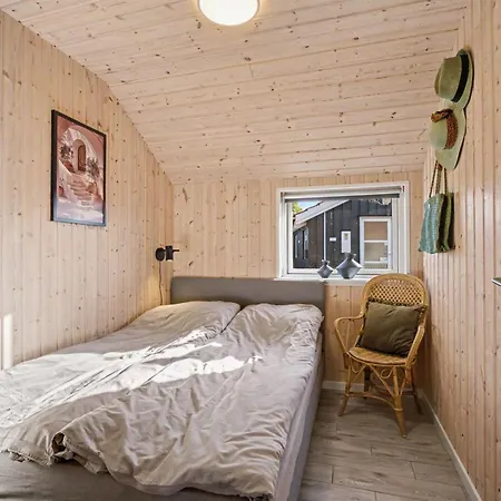 Domi - 1-2km From The Sea By Interhome Bøtø By