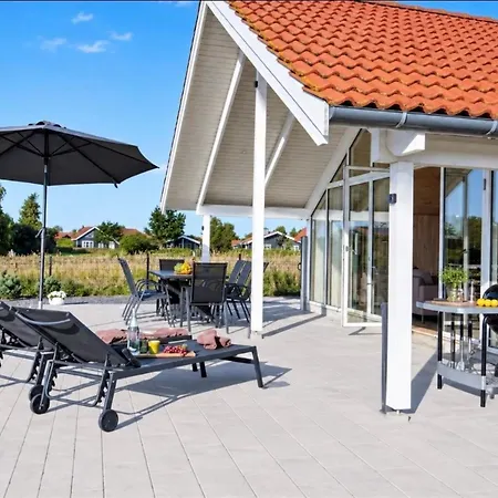 Domi - 1-2km From The Sea By Interhome Feriehus *