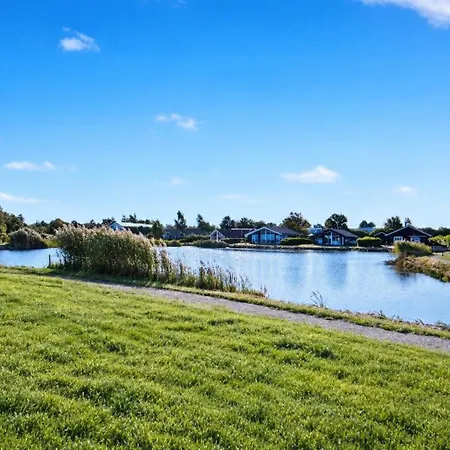 Domi - 1-2km From The Sea By Interhome