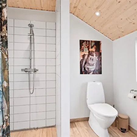 Domi - 1-2km From The Sea By Interhome Bøtø By